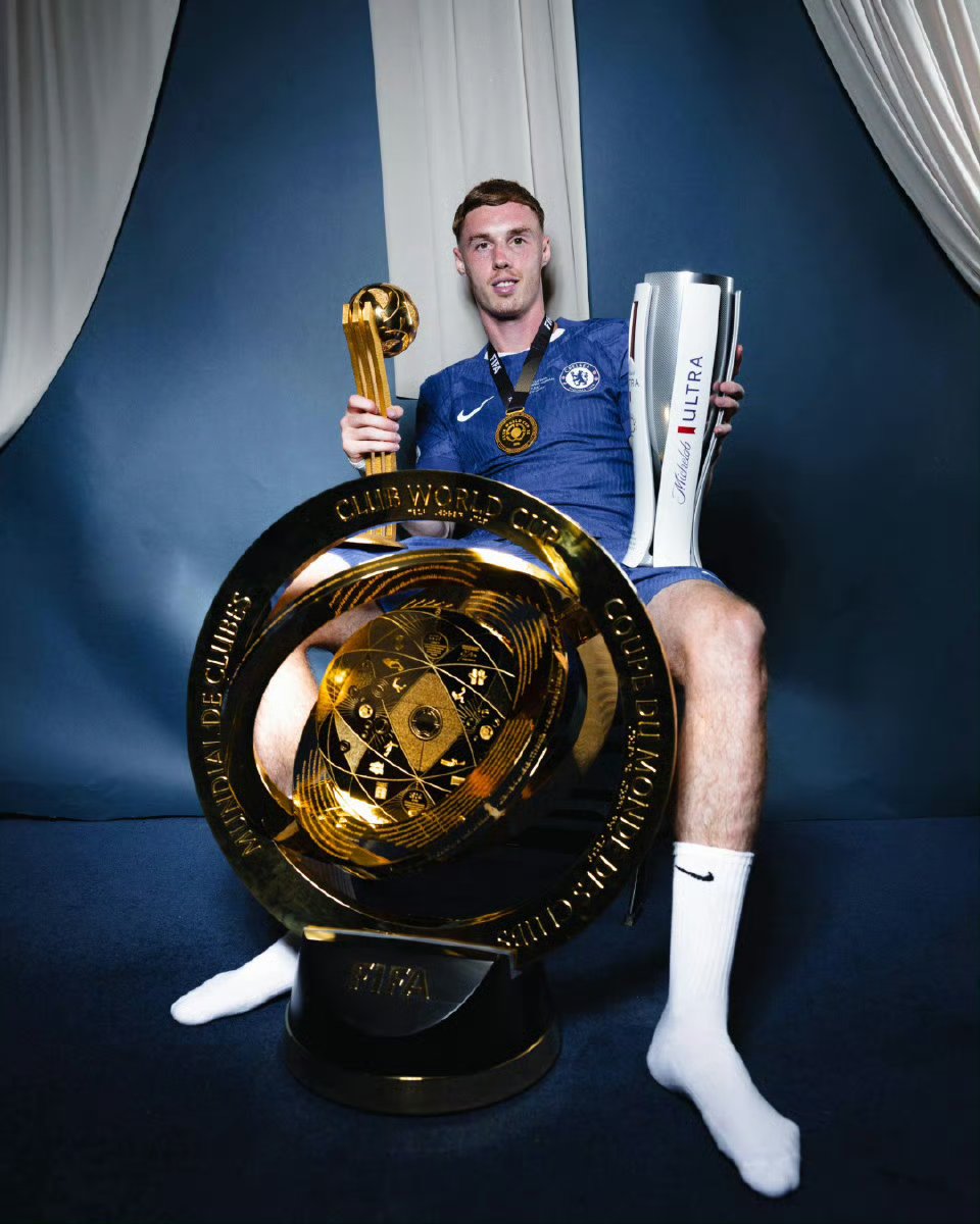 爱游戏体育 -切尔西迎亚冠关键赛，今晚更衣室发声，态度坚定，赛季目标并未改变(切尔西全身而退)