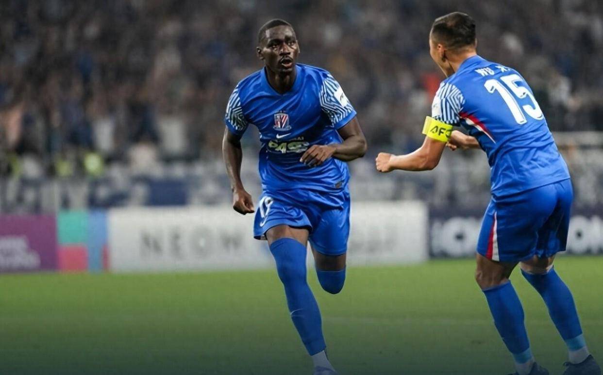 爱游戏网站 -窗口期克里夫兰骑士更衣室发声——法国杯节点到来，媒体盛赞，轮换策略成焦点 